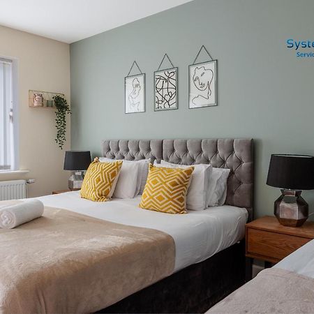 Syster Properties Serviced Accommodation Leicester 5 Bedroom House Glen View エクステリア 写真