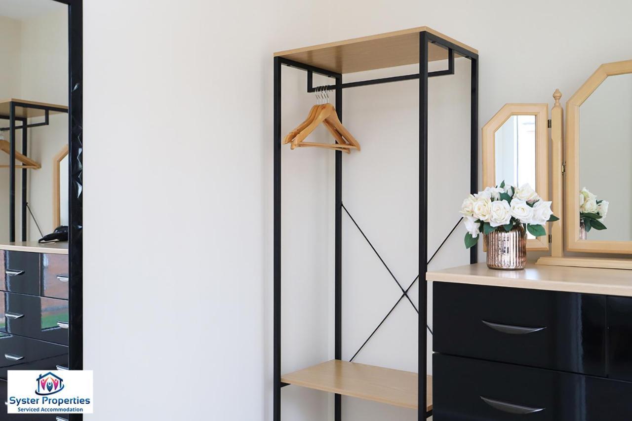 Syster Properties Serviced Accommodation Leicester 5 Bedroom House Glen View エクステリア 写真