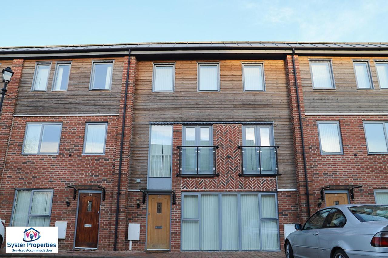 Syster Properties Serviced Accommodation Leicester 5 Bedroom House Glen View エクステリア 写真