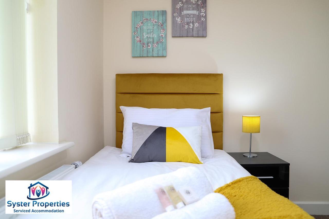 Syster Properties Serviced Accommodation Leicester 5 Bedroom House Glen View エクステリア 写真