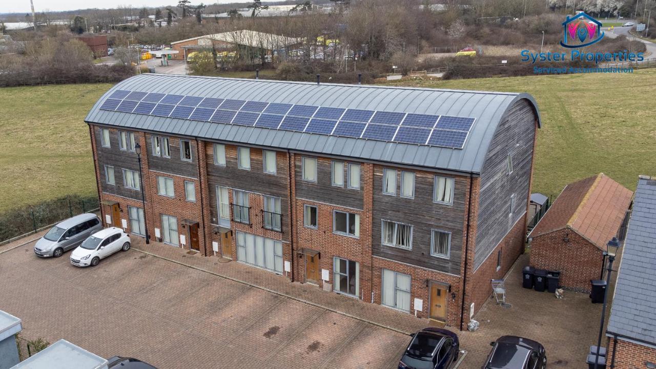 Syster Properties Serviced Accommodation Leicester 5 Bedroom House Glen View エクステリア 写真