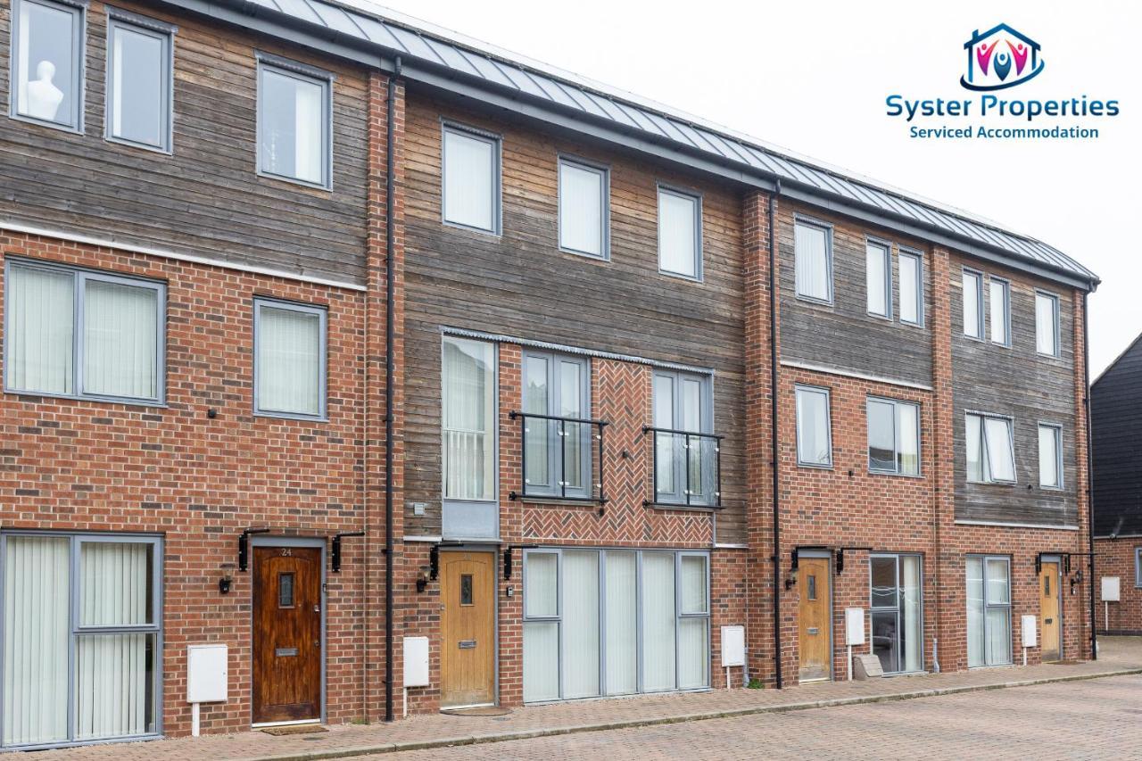Syster Properties Serviced Accommodation Leicester 5 Bedroom House Glen View エクステリア 写真